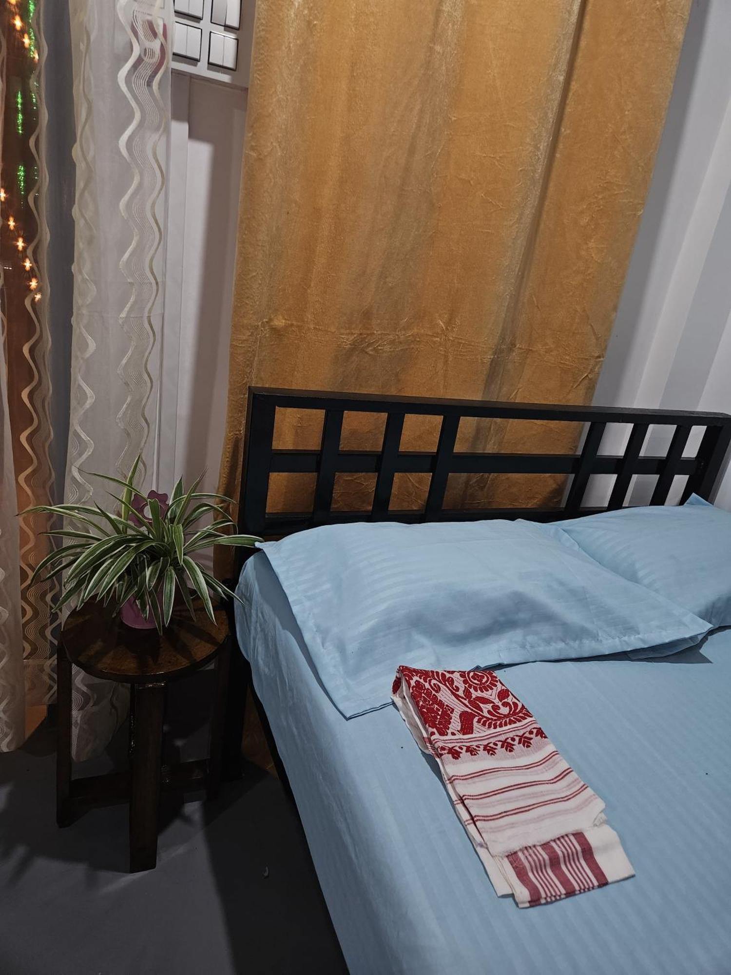 California Nest Apartment Tezpur Ngoại thất bức ảnh